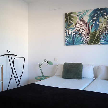 Apartamentos El Abuelo Торевьиа Экстерьер фото