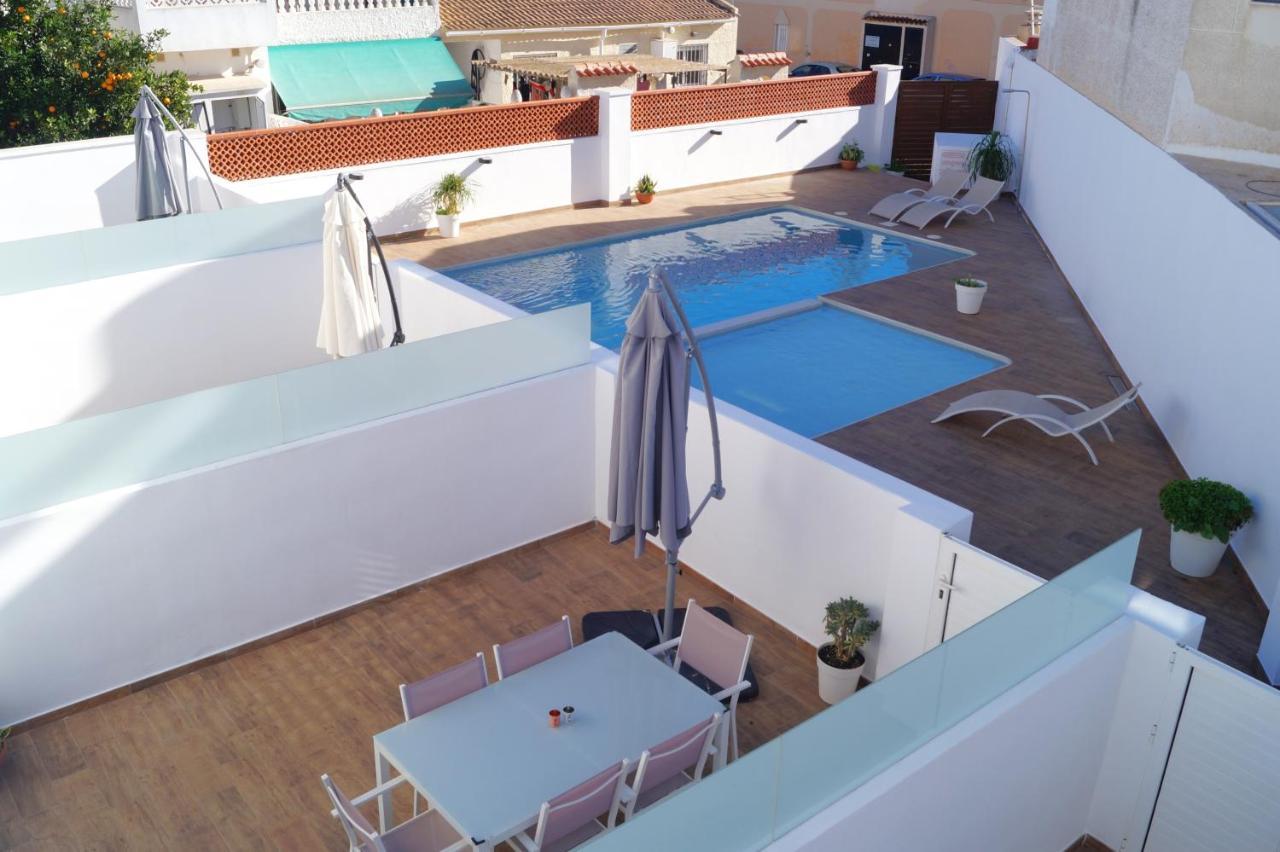 Apartamentos El Abuelo Торевьиа Экстерьер фото