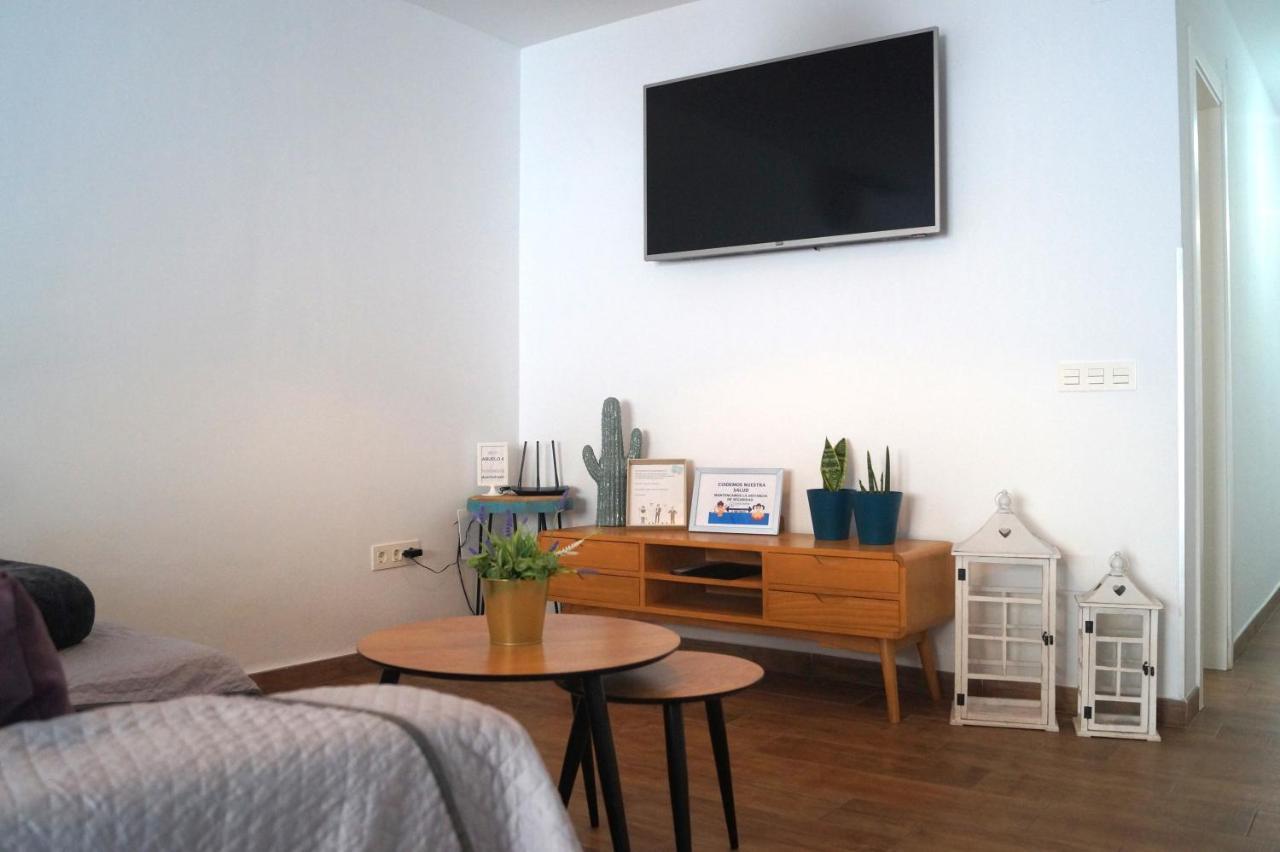 Apartamentos El Abuelo Торевьиа Экстерьер фото
