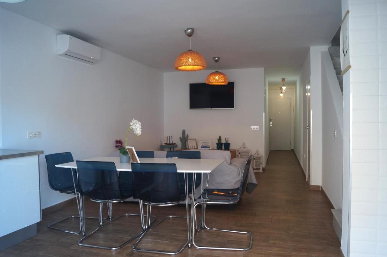 Apartamentos El Abuelo Торевьиа Экстерьер фото