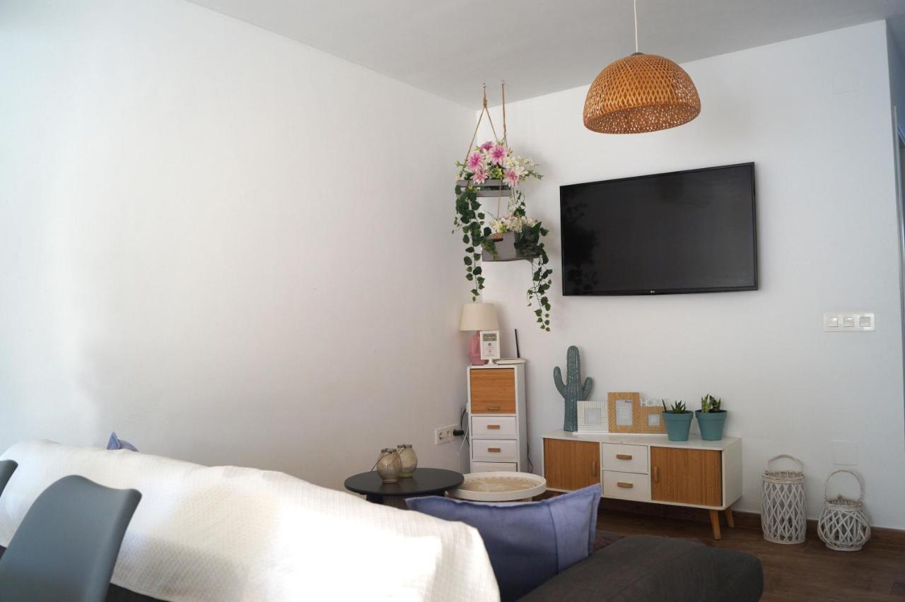 Apartamentos El Abuelo Торевьиа Экстерьер фото