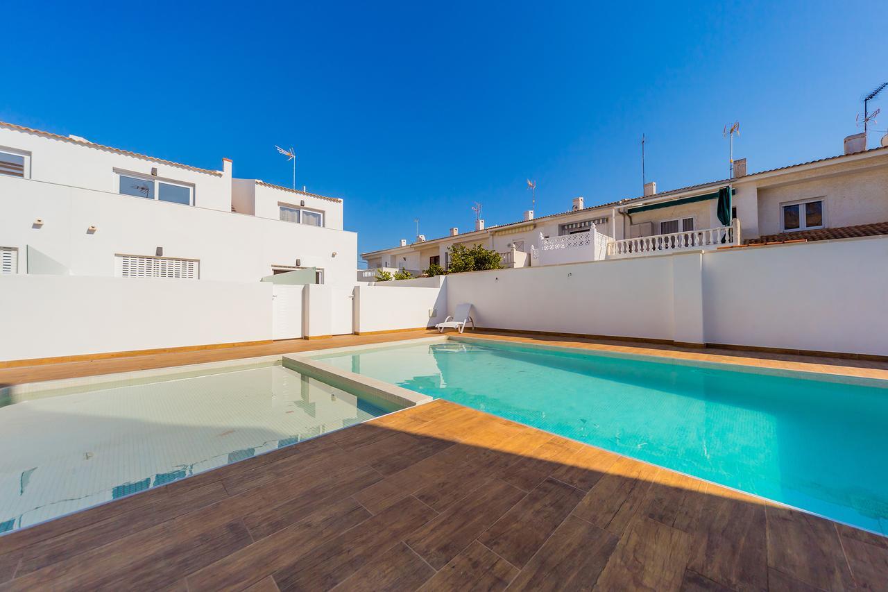 Apartamentos El Abuelo Торевьиа Экстерьер фото