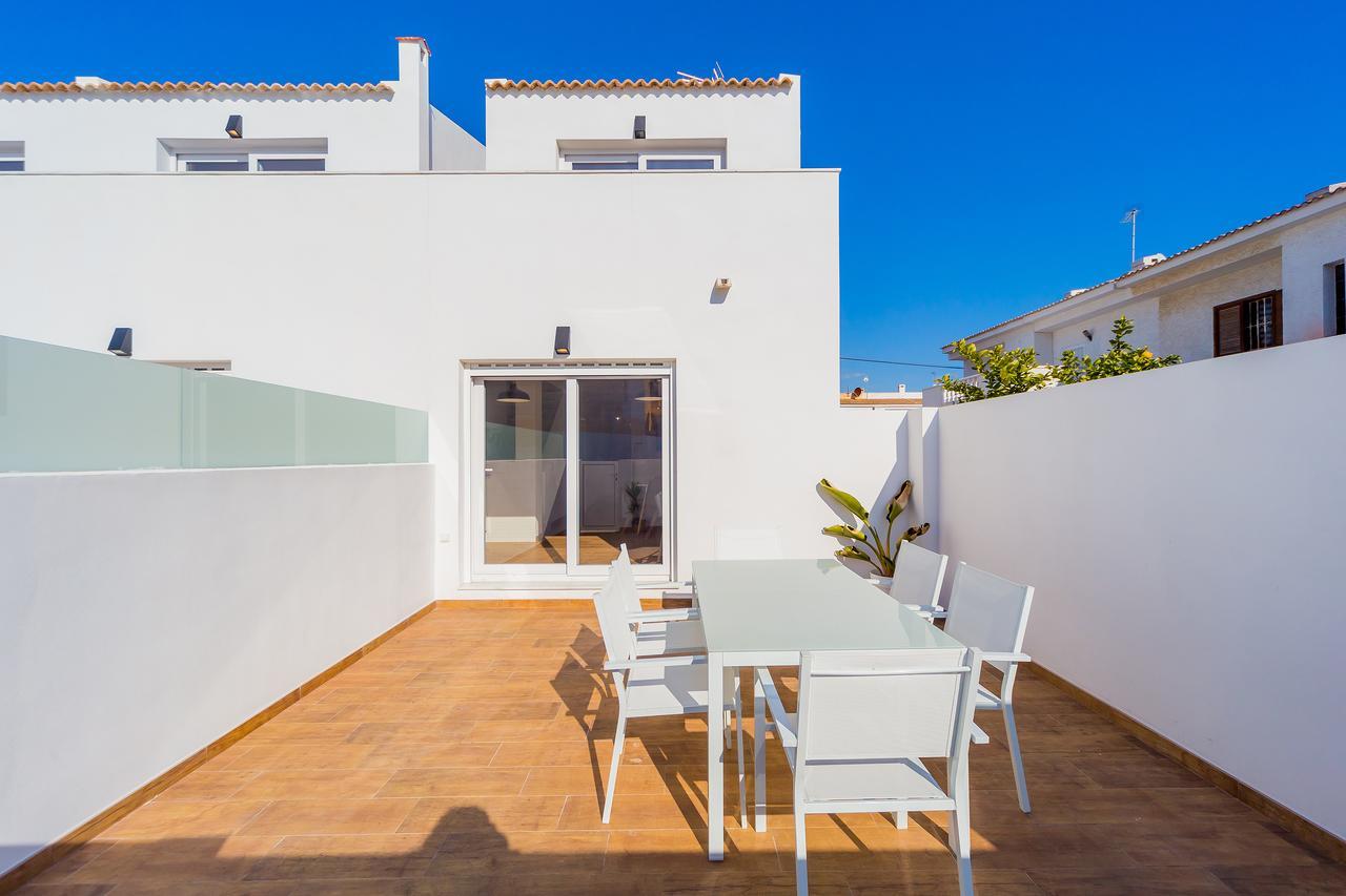 Apartamentos El Abuelo Торевьиа Экстерьер фото